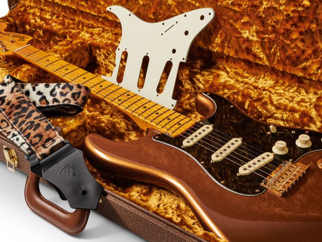 Fender Bruno Mars Stratocaster product photograph
