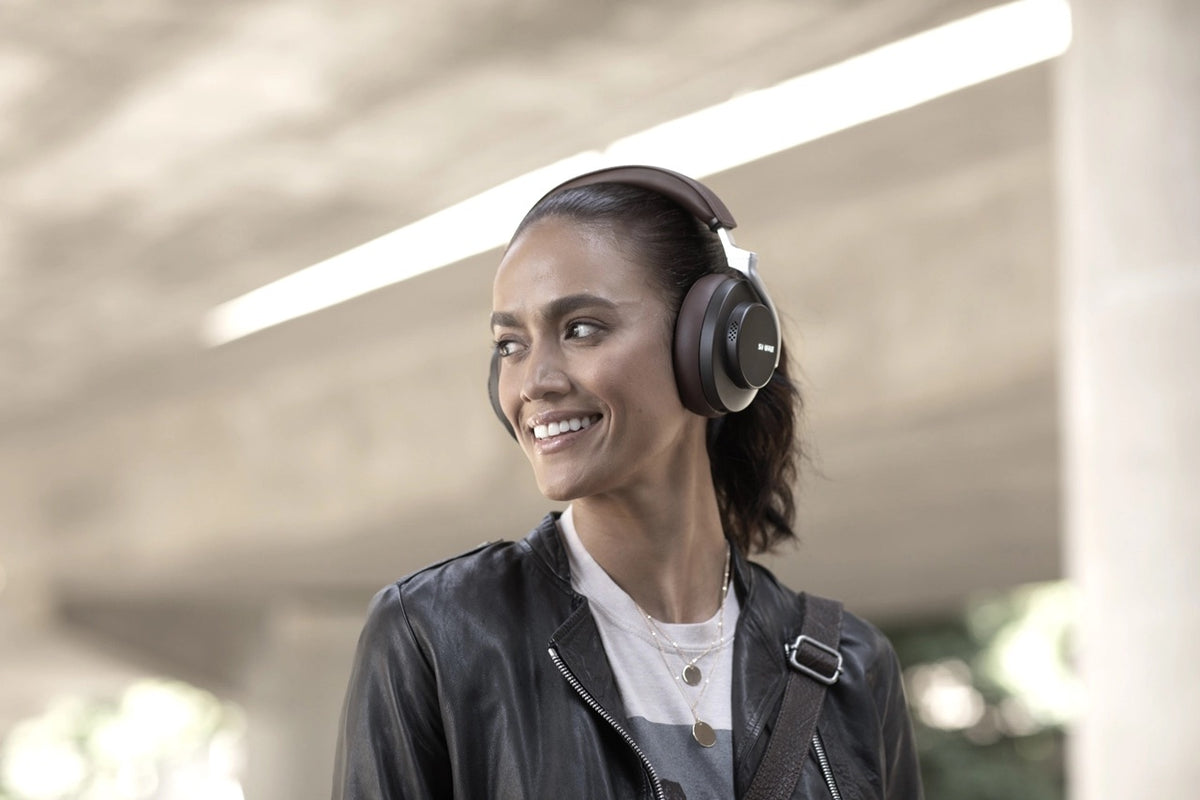 Shure AONIC 50 lifestyle photograph retained from the source article