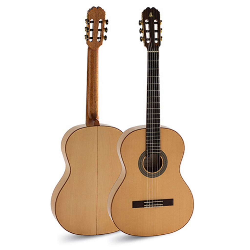 Admira Macarena Flamenco Guitar w/Spruce top