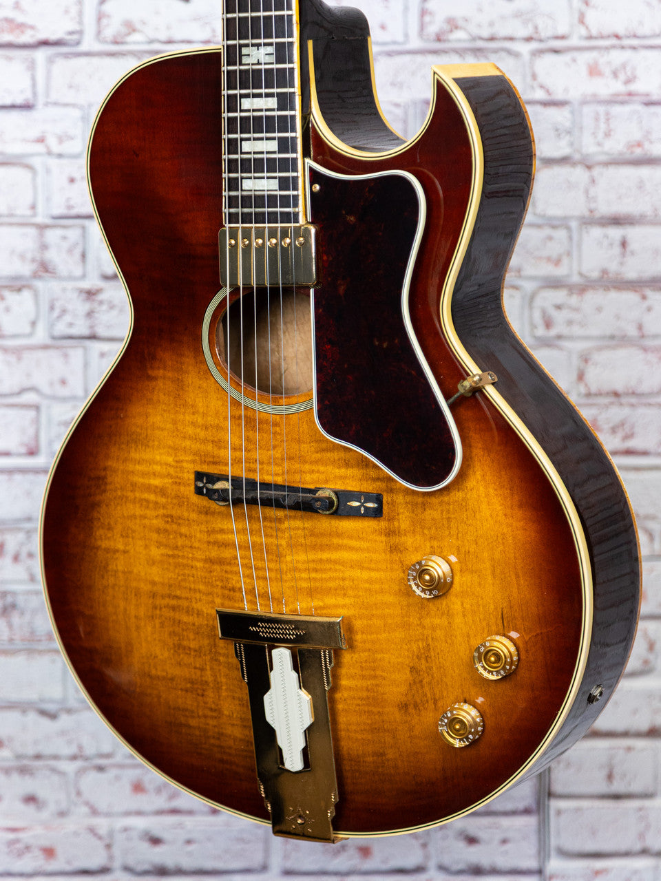 Ibanez Howard Roberts Model 2453 Archtop Sunburst Flamed Maple