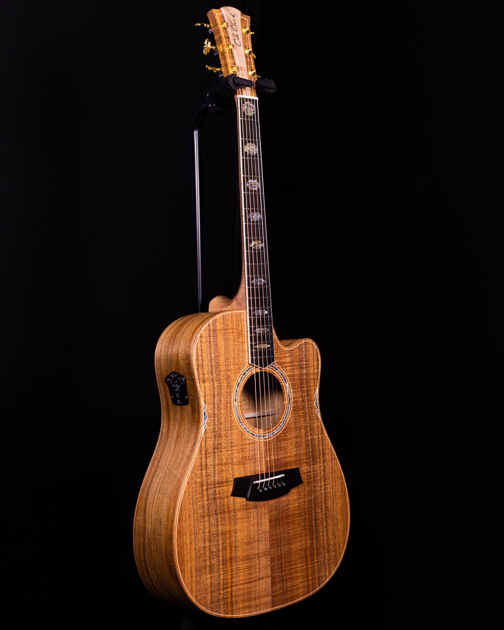 Cole Clark FL3 All Blackwood, Pickup Cutaway