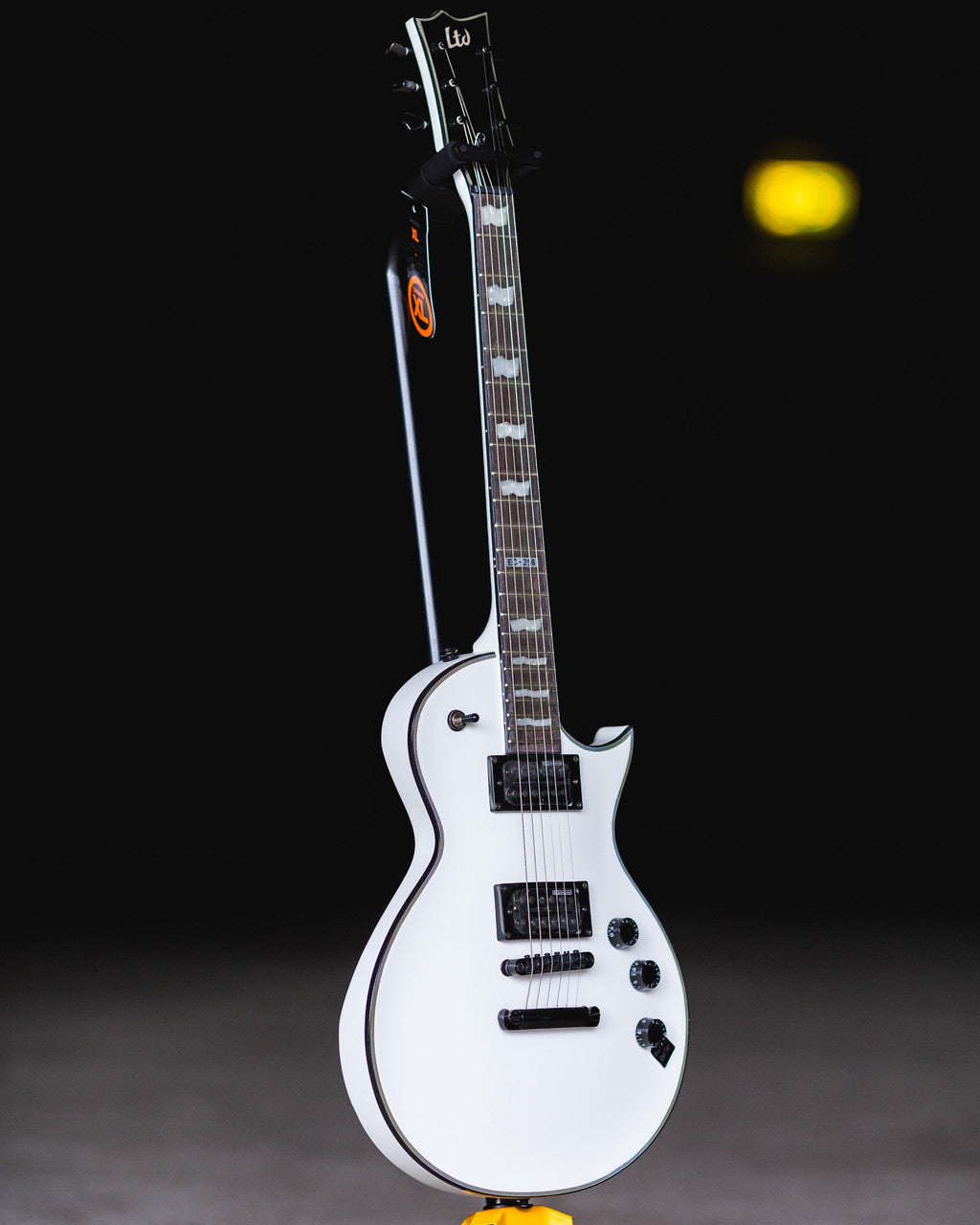 ESP LTD EC-256 - Snow White