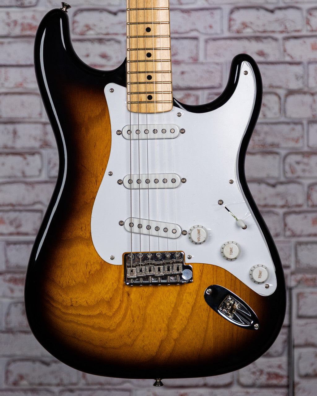 FENDER 60TH ANNIVERSARY STRATOCASTER COMMEMORATIVE Guitar World AUSTRALIA