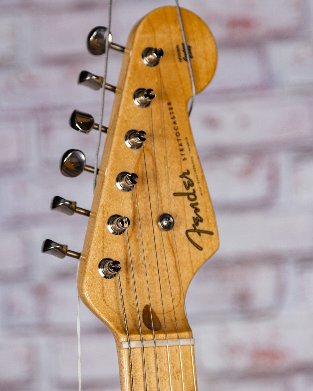 FENDER 60TH ANNIVERSARY STRATOCASTER COMMEMORATIVE Guitar World AUSTRALIA