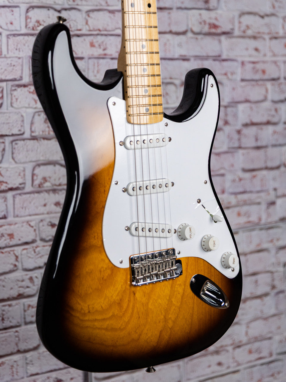 FENDER 60TH ANNIVERSARY STRATOCASTER COMMEMORATIVE Guitar World AUSTRALIA