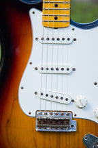 Fender Journeyman Relic Postmodern Stratocaster 2015, Maple Fingerboard, 3-Color Sunburst