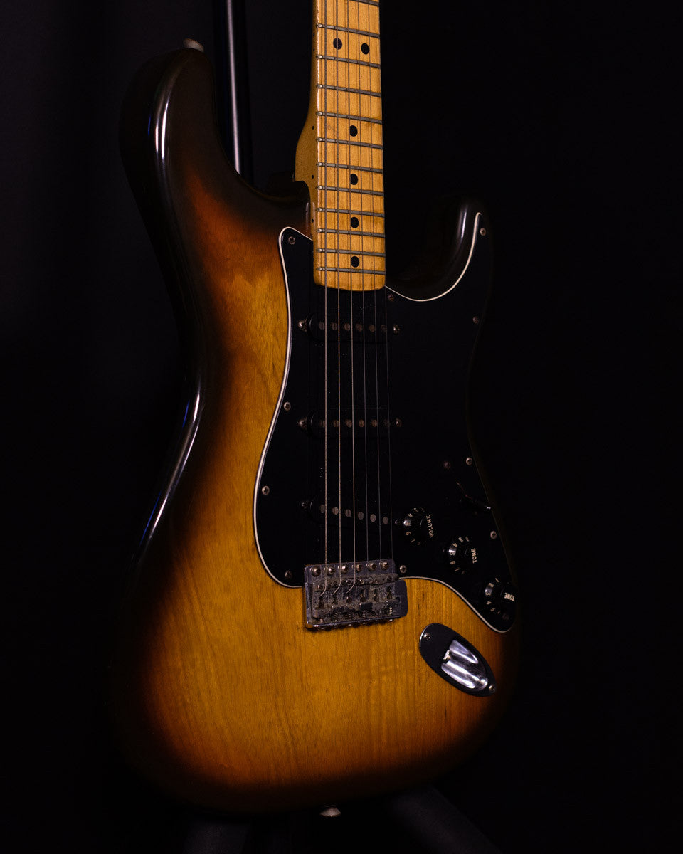 FENDER 1979 STRATOCASTER S/BURST IN OHSC