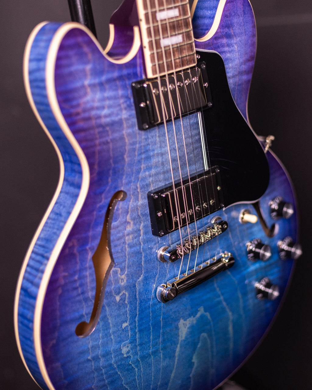 Gibson ES-339 Figured Semi-hollowbody Electric Guitar - Blueberry Burst