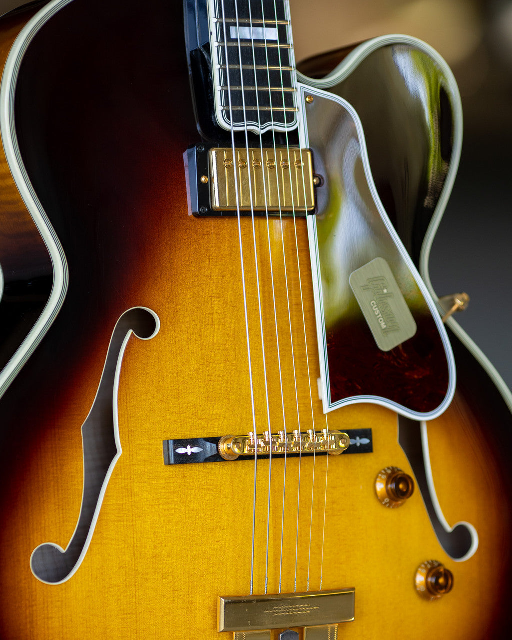 Gibson Custom L5 Wes Montgomery Guitar Vintage Sunburst 