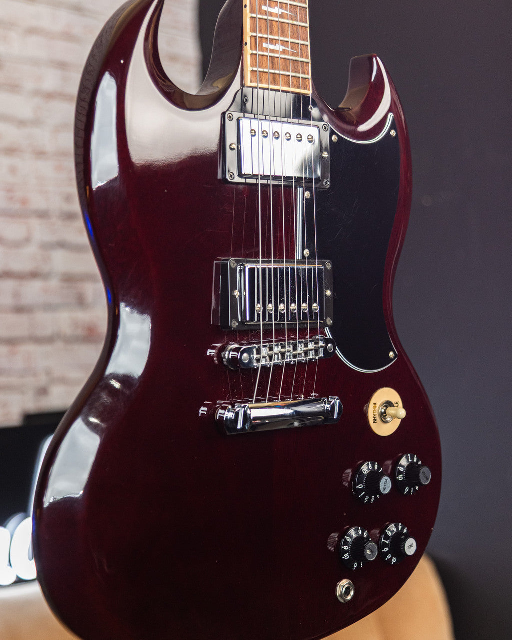 Gibson SG Angus Young Thunderstruck Cherry 2013 MINT