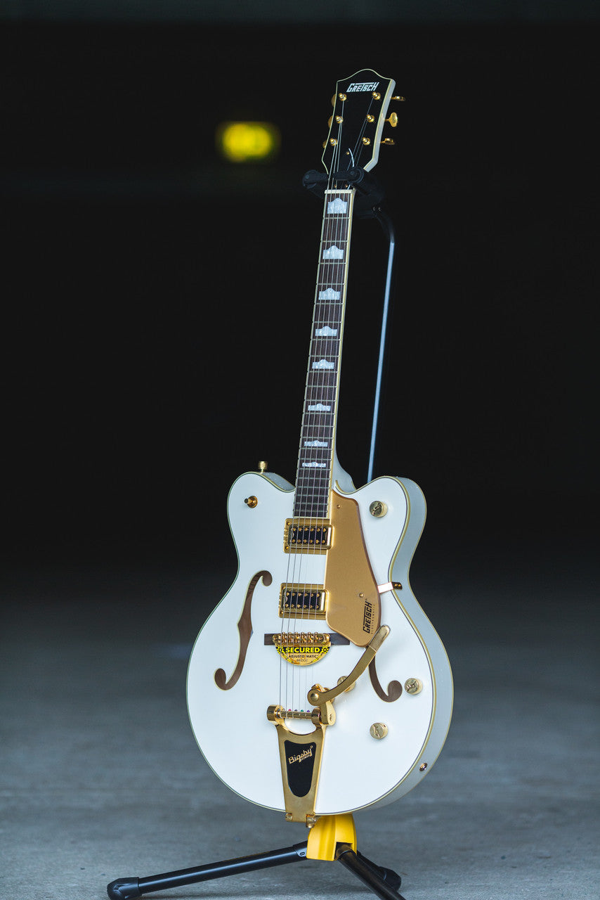 Gretsch G5422TG Electromatic Hollowbody Double-Cut with Bigsby - Snowcrest White