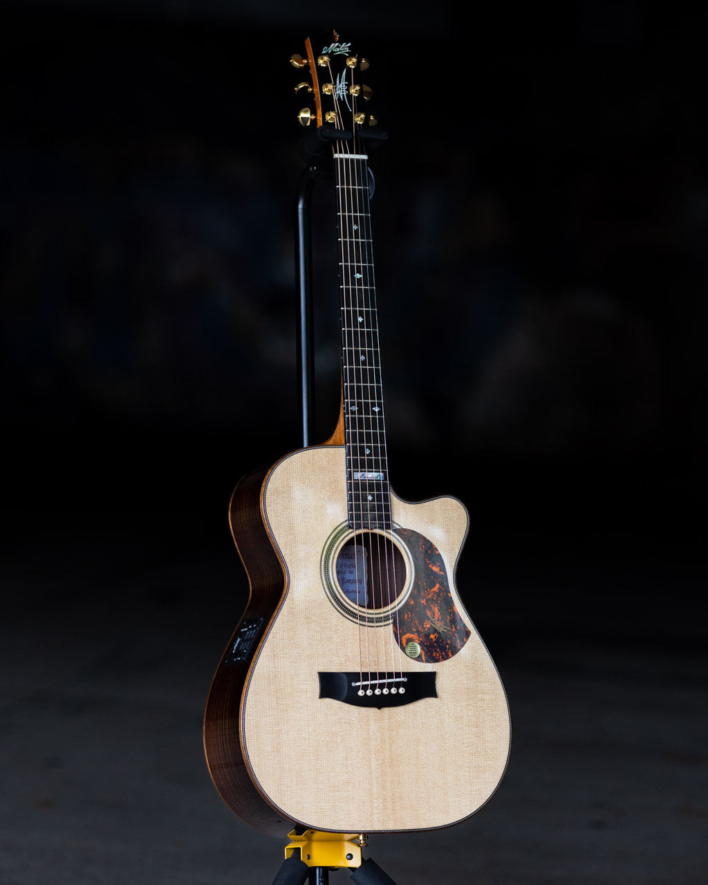 MATON EM100C 808 MESSIAH ACOUSTIC/ELECTRIC GUITAR
