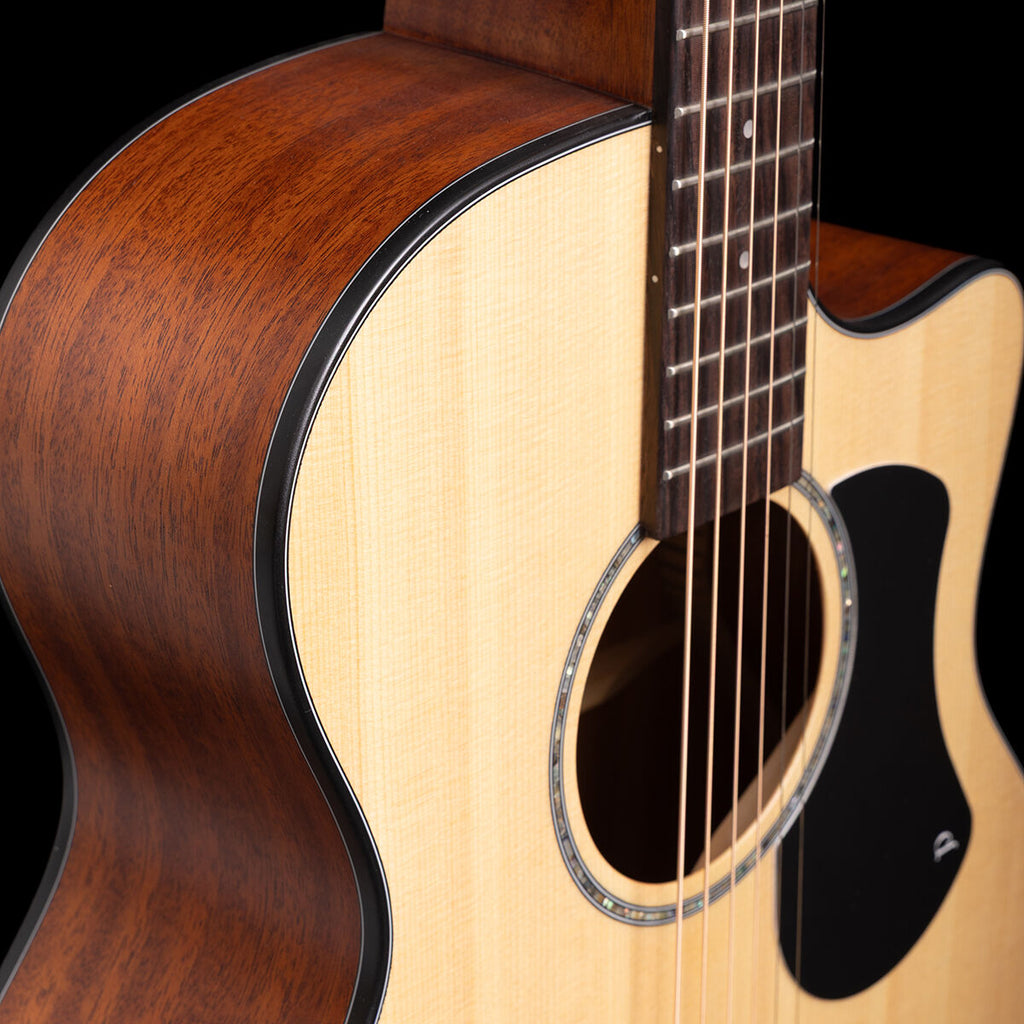 Pratley PRTGA-1CE Natural Matt - cutaway and body edge detail
