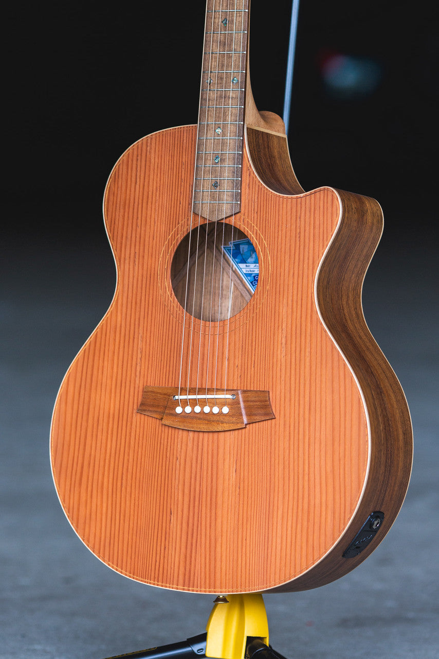 Cole Clark Angel 2 , Redwood Face, Blackwood back and sides, cutaway & pickup
