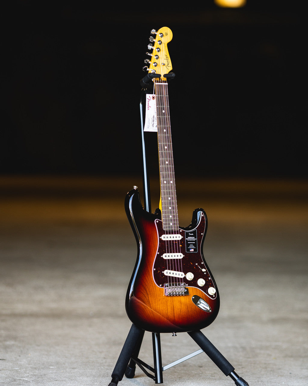 Fender American Professional II Stratocaster, Rosewood Fingerboard, 3-Color Sunburst