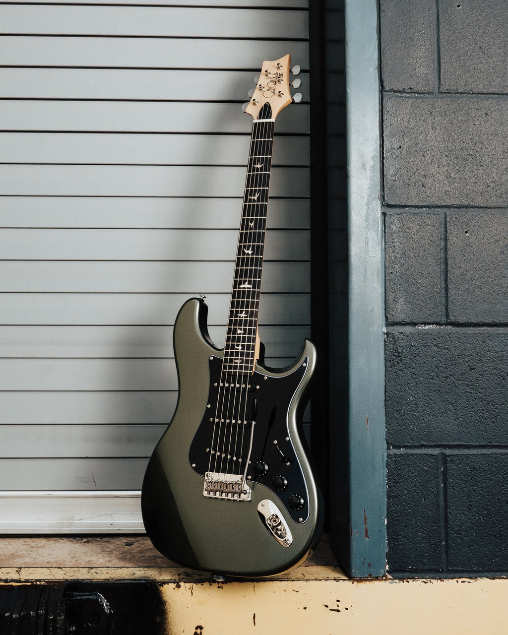 PRS SE Silver Sky Defender Limited Edition Electric Guitar - Woolstone Green